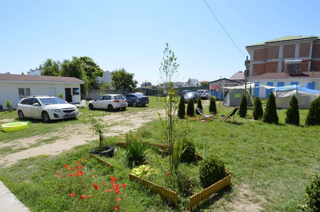 camping la mare curte Camping Robinson Vama Veche campare litoral