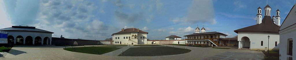 Palatul Brancovenesc de la Potlogi Locatii Minunate langa Bucuresti de Vizitat Familie panorama