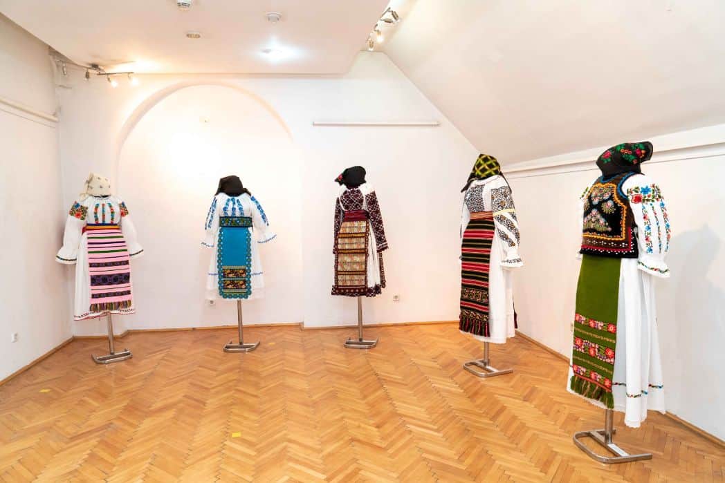 Muzeul Etnografic al Transilvaniei costume populare