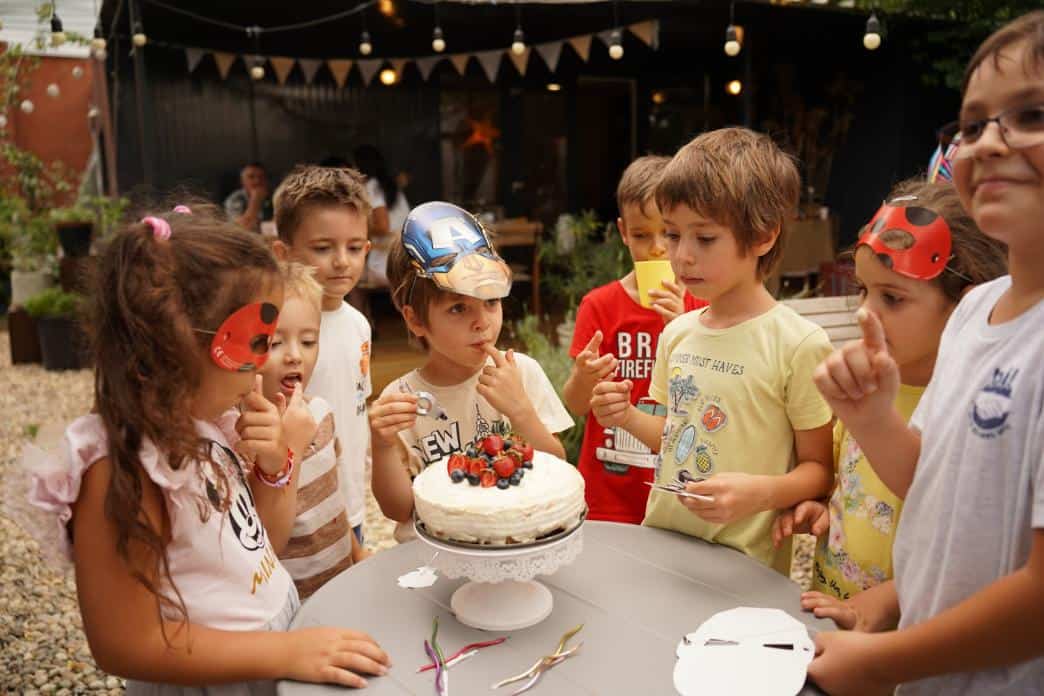 gradina petrecere evenimente mici bucuresti mellow garden