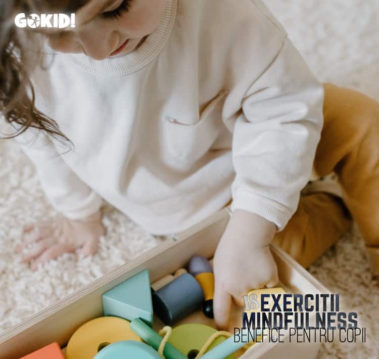 copil jucarii Exercitii de Mindfulness pentru Copii