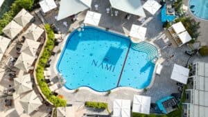 NAMI Beach Club Piscina cu Loc de Joaca Bucuresti vedere club