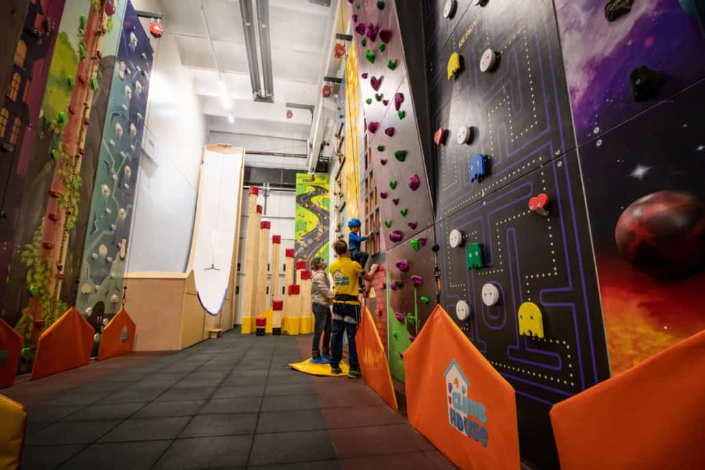 climb house sala catarat brasov