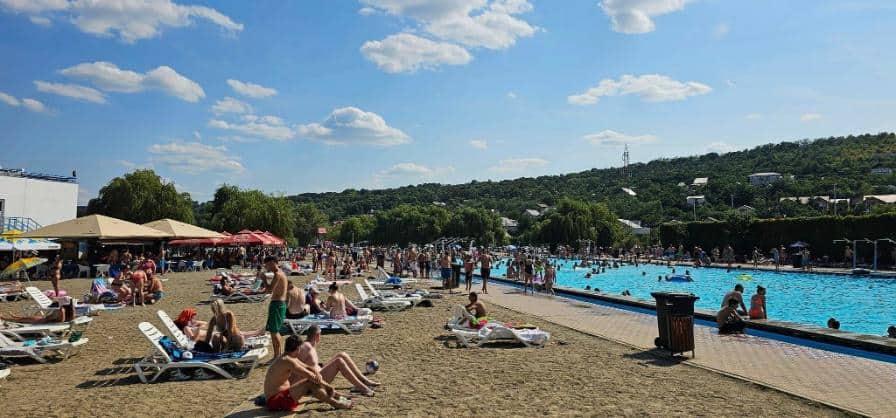 piscine iasi strand municipal piscina