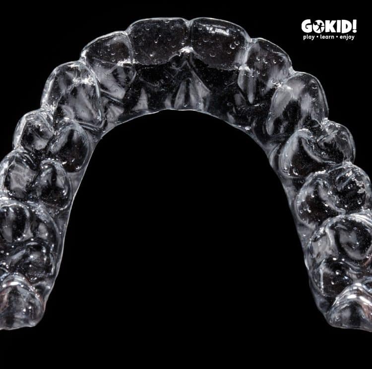 Aparatul dentar Invisalign