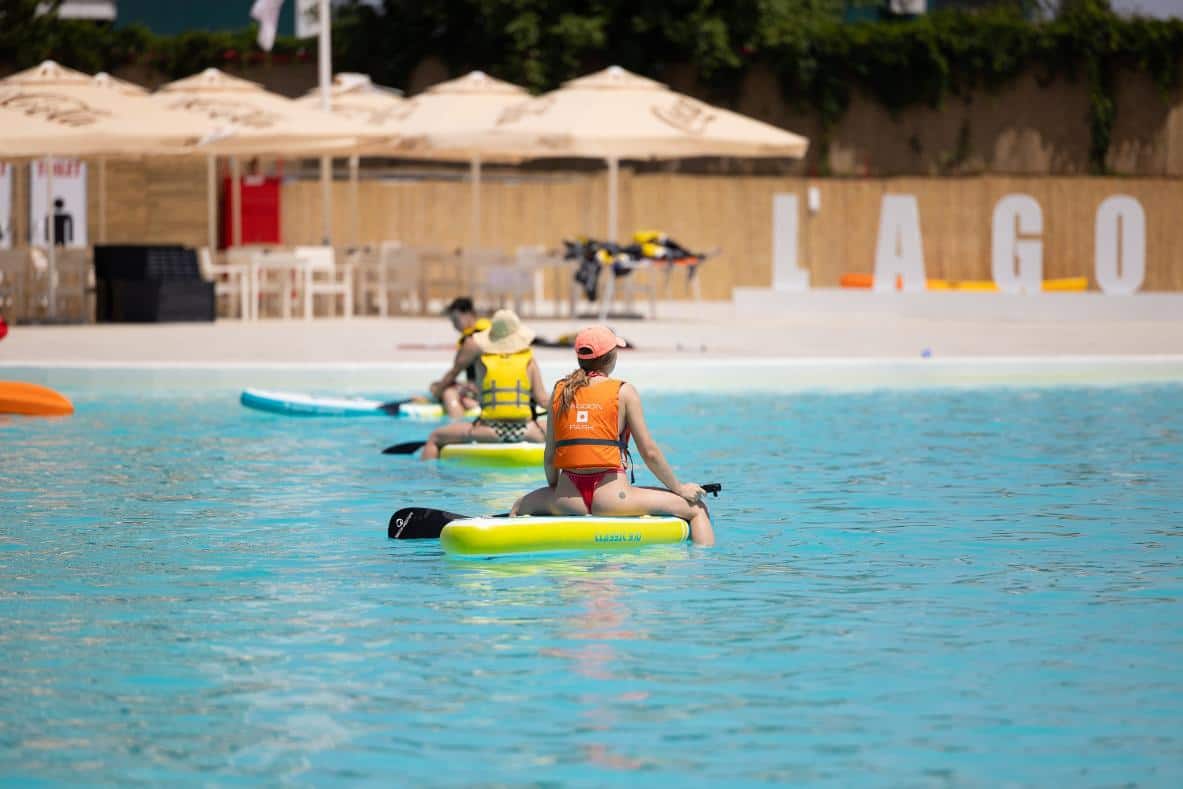 plaje bucuresti copii lagoon park plaja artificiala sup