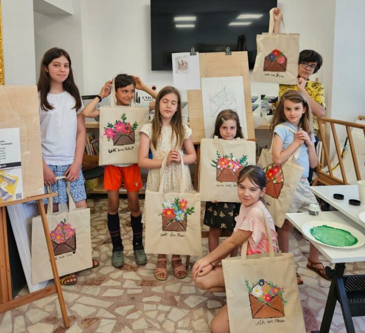 Cursuri de pictura desen copii PictorShop grup copii