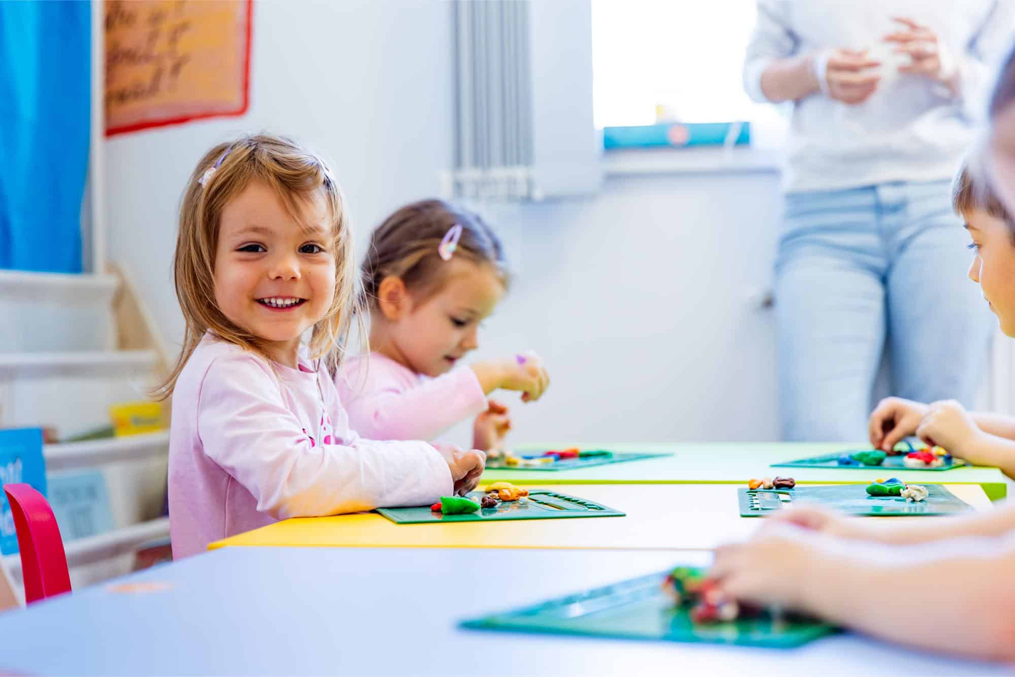 Gradinita ERI Sibiu sala de clasa copii