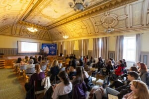 liceul ERI aula liceu