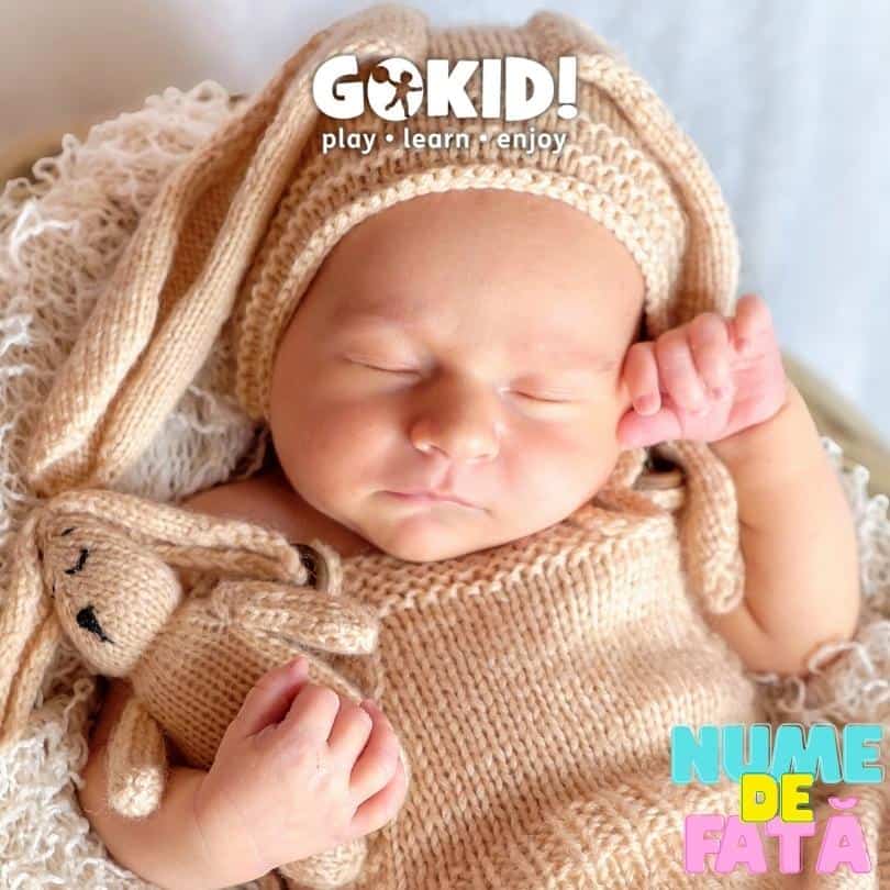 nume de fata bebe cu iepuras