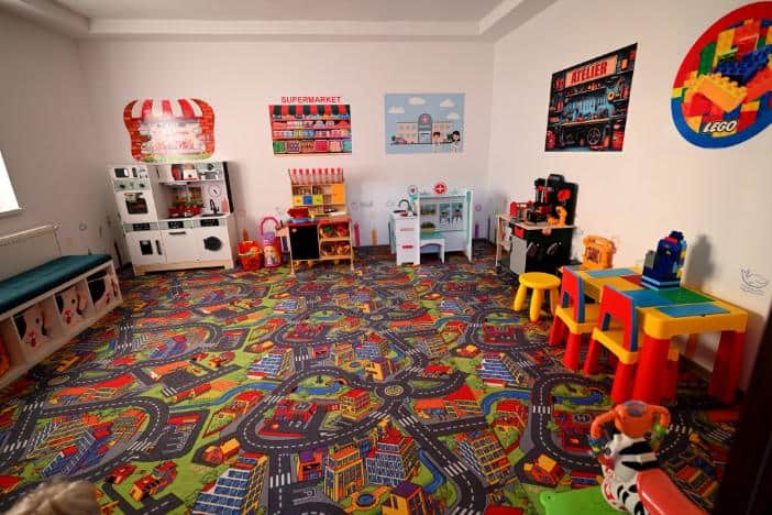 loc de joaca ha ha kids nojorid oradea jocuri 2