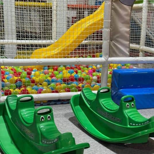 locuri de joaca dumbo land oradea