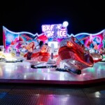 carusel-break-dance-iluminat-noapte-nibiru carusel-break-dance-iluminat-noapte-nibiru